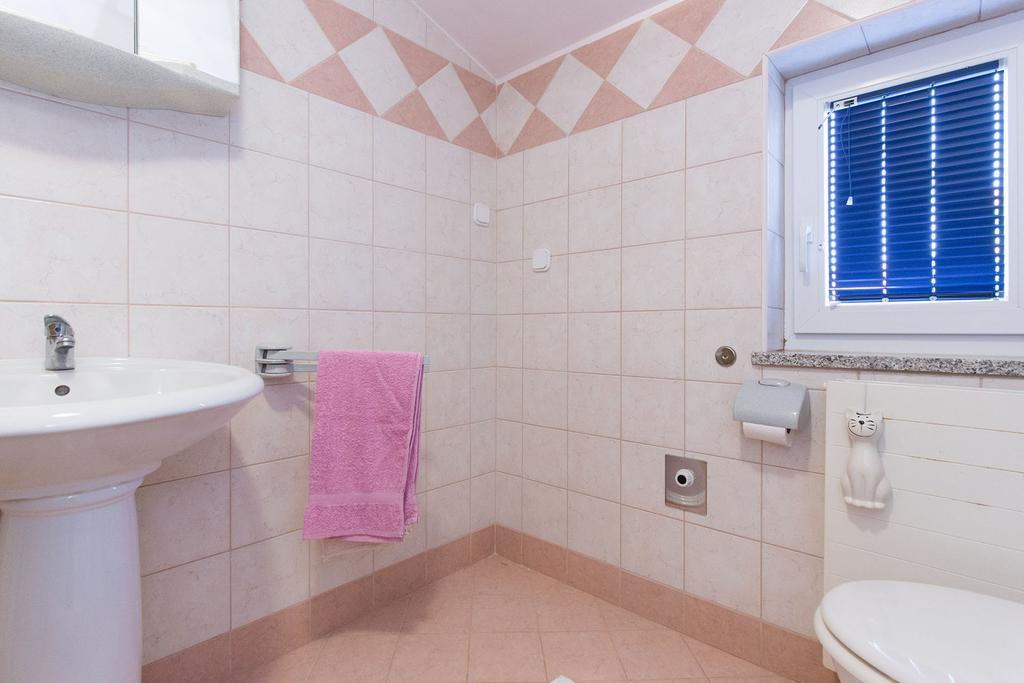 Apartments Juras Brzac Εξωτερικό φωτογραφία