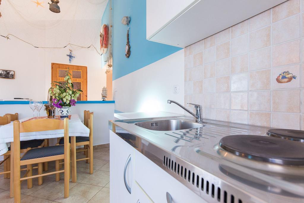 Apartments Juras Brzac Εξωτερικό φωτογραφία